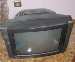 REGALO TV de tubo, sin TDT REGALO TV de tubo, sin TDT